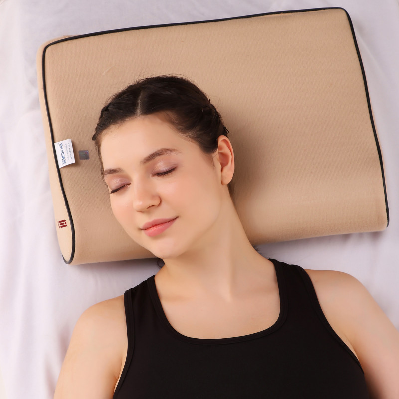 Medilink Orthopedic Cervical Pillow for Neck Support, Cervical Alignment & Comfortable Sleep | Contoured Memory Foam Design for Neck Pain Relief